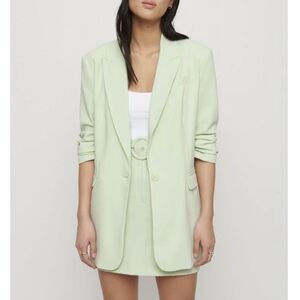 Dynamite Tess Oversized '80s Blazer